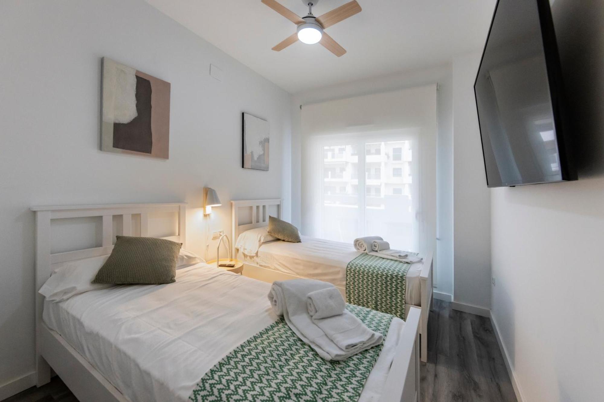 Homity Holidays - Playa Granada - Marina Golf Motril Eksteriør bilde